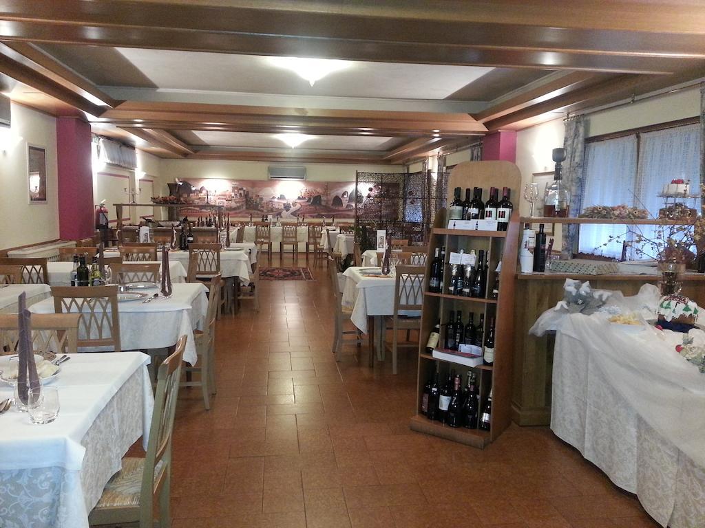 Albergo Ristorante Fratte Fregona Luaran gambar